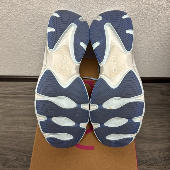 Ryka Made For Women Devotion X Walking Sneaker (WIDE) - Picture 11 of 11